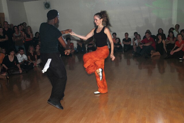 min 2005 10 31 agora 274